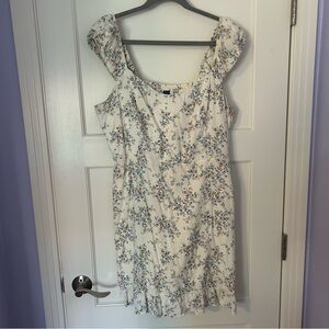 Old Navy White Floral Dress